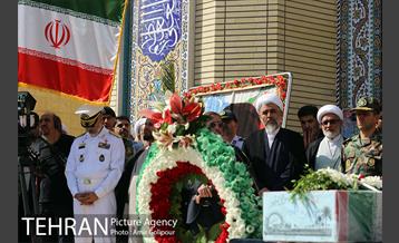 مراسم تشییع پیکر دو شهید گمنام در شهرک چیتگر 28