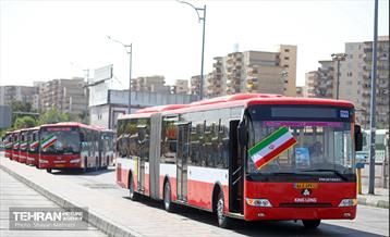 آیین بهره‌برداری از ۴۰ دستگاه اتوبوس دوکابین بازسازی شده 11