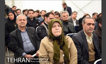 مراسم کلنگ زنی پروژه تجمیع 50 پلاک بافت فرسوده 12