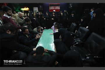 وداع با پیکر مطهر شهید مدافع حرم سیدعلی حسینی 16