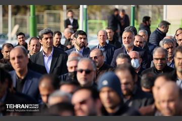 مراسم تشییع پیکر مرحوم اسماعیل احمدی 8