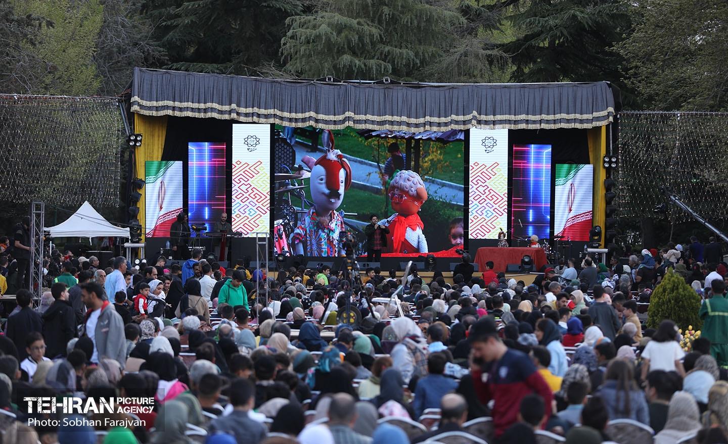 جشن «دهکده بهار ایران» در بوستان ملت 18
