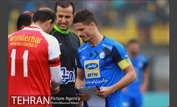 دیدار تیم‌های فوتبال استقلال تهران - سپیدرود رشت 2