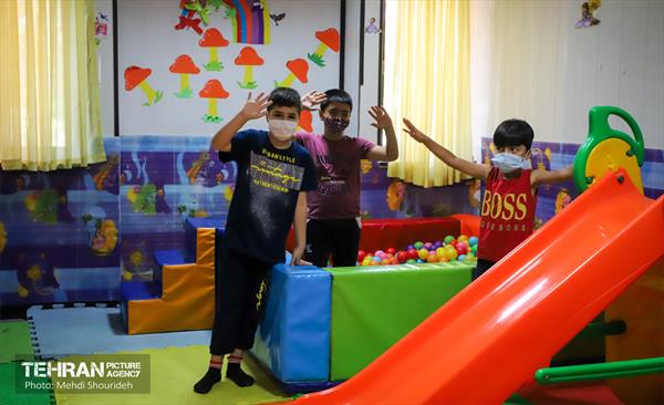 بازدید میدانی نرجس سلیمانی از منطقه 7