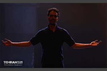 نمایش آیینی خانه ای از گل و اندوه 20