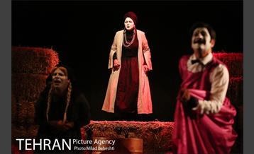 نمایش طپانچه خانوم‎ 16