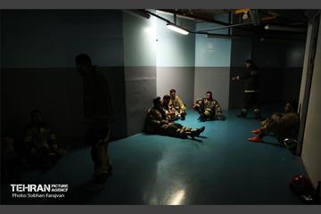 مسابقه پله‌نوردی آتش‌نشانان در برج میلاد 47