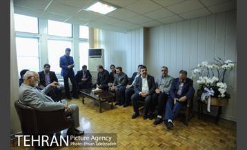 دیدار صمیمانه کارکنان شهرداری تهران با عیسی شریفی 7