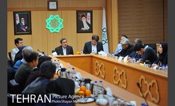 نشست ناصر امانی معاون برنامه ریزی توسعه شهری و امور شورا 4