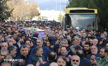 مراسم تشییع شهیده فائزه رحیمی در هوافضای سپاه 2