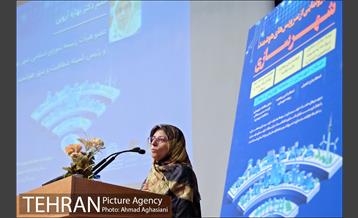 رونمایی از سرویس های هوشمند شهرسازی در «تهران من» 16