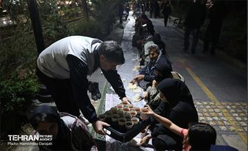 پویش ماه مهربانی و برپایی سفره کریمانه در منطقه 6