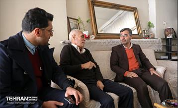 دیدار شهردار منطقه۱۷ با جمعی از مردآفرین دارالشهدای تهران 16