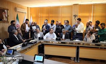 بازدید مدیرکل سرمایه انسانی از شرکت واحد اتوبوسرانی 6