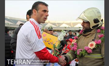 دیدار تیم های فوتبال پرسپولیس و گسترش فولاد