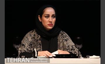 نمایش گور به گور‎ 4