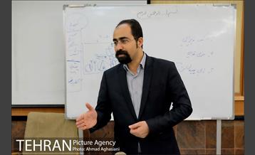 برگزاری کلاس های خدمات و میزبان ویژه نیروهای خدماتی مناطق شهرداری تهران 5