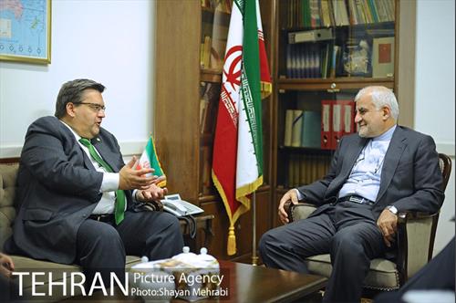 ملاقات شهردار مونترال با مدیرکل آمریکا وزارت امور خارجه 12