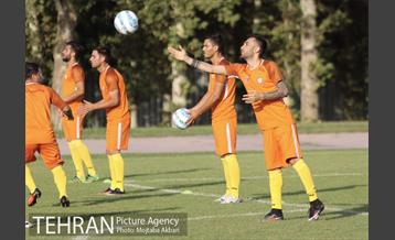 تمرین تیم فوتبال نفت تهران