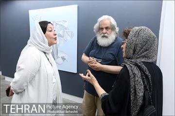 نمایشگاه نقاشی های فرح سلطانی در گالری ثالث‎ 2