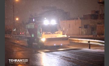 بارش برف زمستانی در معابر شمالی پایتخت - 2 11