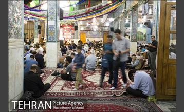 جز خوانی قرآن کریم در حسینیه کربلایی های گلوبندک‎ 18