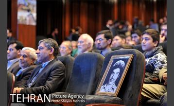 مراسم تکریم شهدای دانشجو تحت عنوان " از هویزه تا حرم" با حضور دکتر قالیباف 6