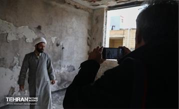 بازدید خبرنگاران رسانه‌های خارجی از تخریب اموال عمومی شهر 18