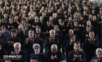 اقامه نماز ظهر عاشورا 19