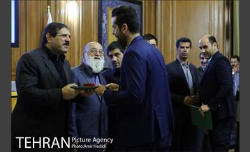 سیصد و دومین جلسه علنی شورای اسلامی شهر تهران 7