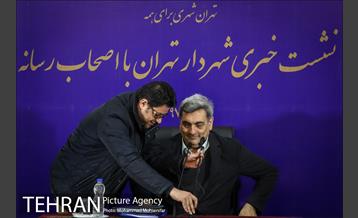 نخستین نشست خبری دکتر پیروز حناچی شهردار تهران - ۲ 5