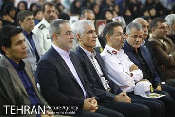 نواختن زنگ دانش آموز شهید در روز اول مهر 6