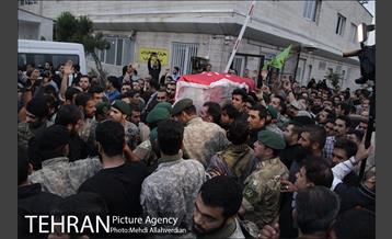 مراسم وداع با پیکر مطهر شهید حاج محمد ناظری 8