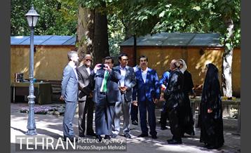 بازدید شهردار مونترال از باغ ایرانی 17