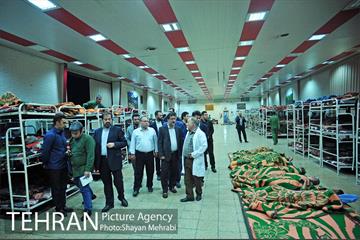 سرپرست شهرداری تهران و رئیس مرکز ارتباطات و امور بین الملل شهرداری تهران در بازدید از فعالیت‌های شبانه شهرداری و زندگی شبانه مردم تهران 41