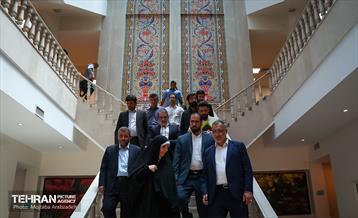 قرار خدمت؛ منطقه 8