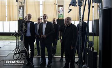 بازدید شهردار تهران از کمپ تیم‌های ملی فوتبال 48