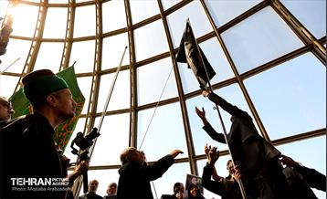 آیین اهتزاز پرچم گنبد ائمه اطهار "گنبد عاشقی" 3