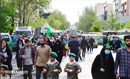 خدمت‌رسانی مواکب منطقه11 به نمازگزاران عید سعید فطر 27