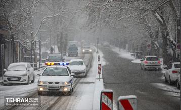 عملیات برف‌روبی در منطقه1