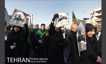 تشییع پیکر سپهبد قاسم سلیمانی و شهدای مقاومت در تهران  13