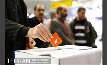 اجرای طرح نظرخواهی از مردم به مناسبت روز حمل و نقل عمومی 5