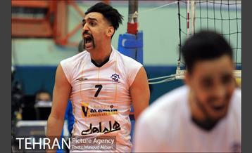 دیدار تیم‌های والیبال شهرداری ورامین و سایپا 14