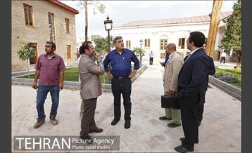 بازدید شهردار تهران از پروژه مرمت خانه اتحادیه در لاله زار 4