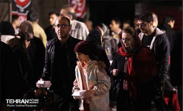 افطاری سیزدهم فروردین در بوستان لاله 7