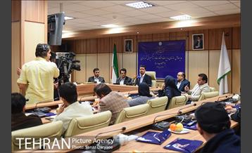 نشست خبری مدیر عامل سازمان مدیریت و نظارت بر تاکسیرانی تهران 4