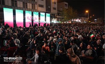 رویداد «شب ایران» در میدان انقلاب اسلامی 51