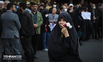 مراسم تشییع پیکرهای ۱۰۰ شهید گمنام 77