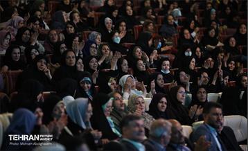 تجلیل از معلمان دانش‌آموزان با نیازهای ویژه شهر تهران 20