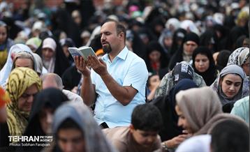 دعای روز عرفه در امامزاده صالح (ع) 38